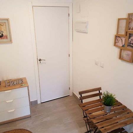Florista Bonito Alojamiento Bien Comunicado Hotel Valencia Exterior foto