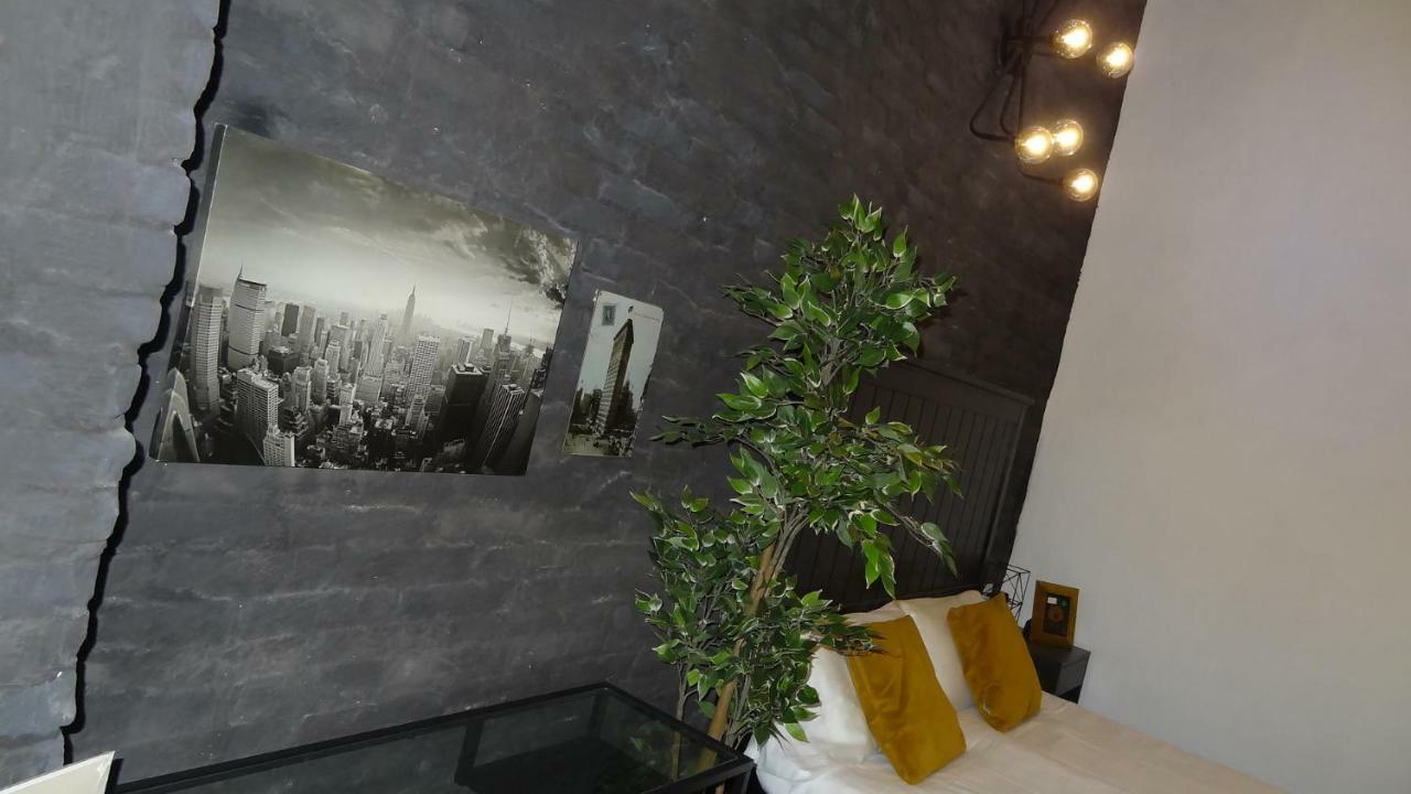 Florista Bonito Alojamiento Bien Comunicado Hotel Valencia Exterior foto